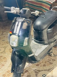 للبيع دراجه كوم حديد طافيه  07843081839سعر ٣٥٠ وبيه مجال