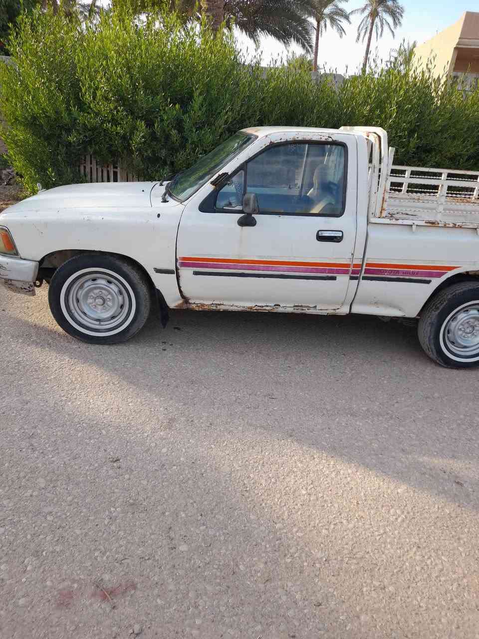 السلام عليكم
بيكم موديل 89 محرك جديد حاوية
السعر 40 وبيها مجال 
***********
