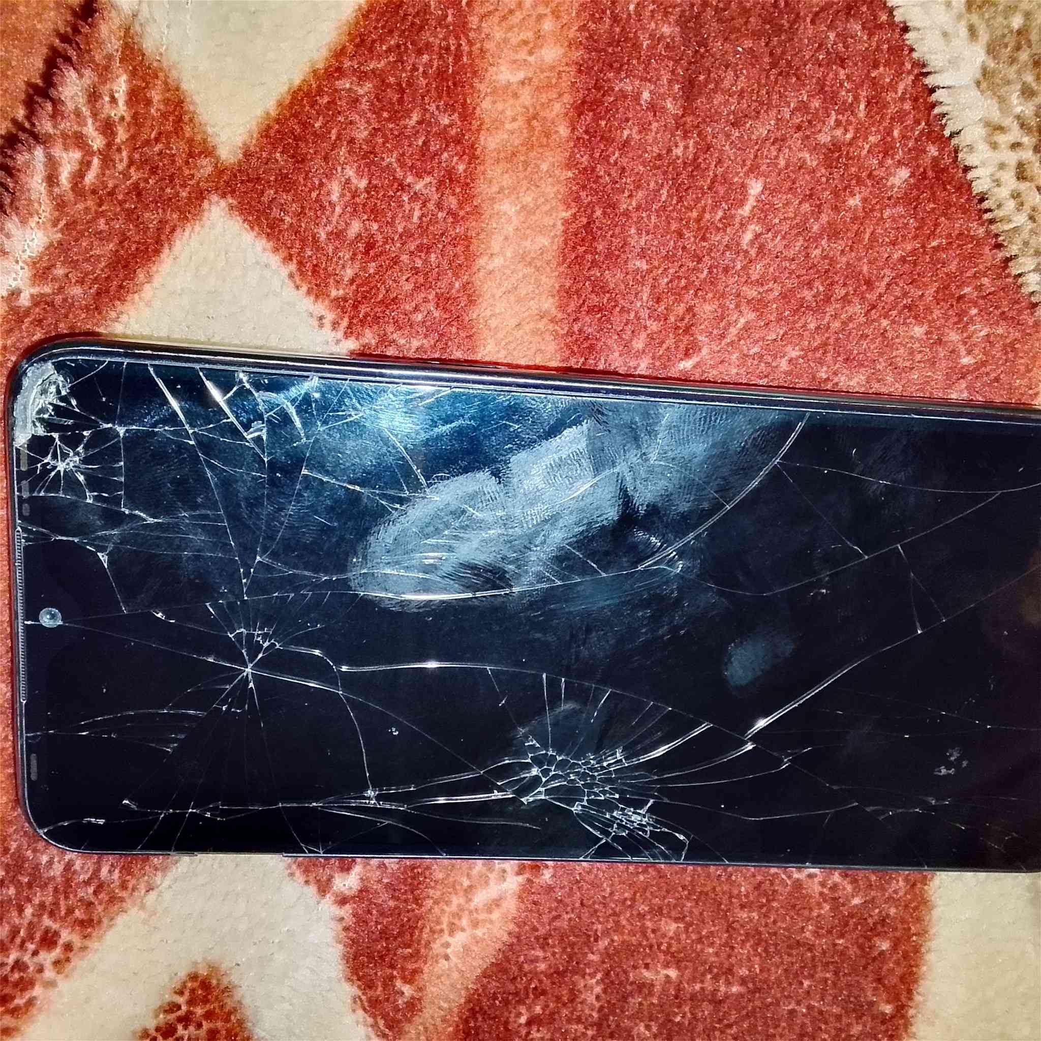 سلام عليكم عندي هاذه لمبايل لبارحه طاح مني نكسرت شاشه شغال هوه لل بيع


**إذا كنت صاحب هذا الإعلان وتريد حذفه لأي سبب، رجاءا أرسل رسالة إلى الدعم الفني**