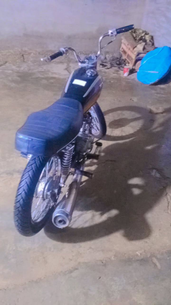 سلام عليكم نامه شلامجه 24 امراوس انتنس حسب القناعه أو بيع 400 مكان اديالى بلدروز ***********
