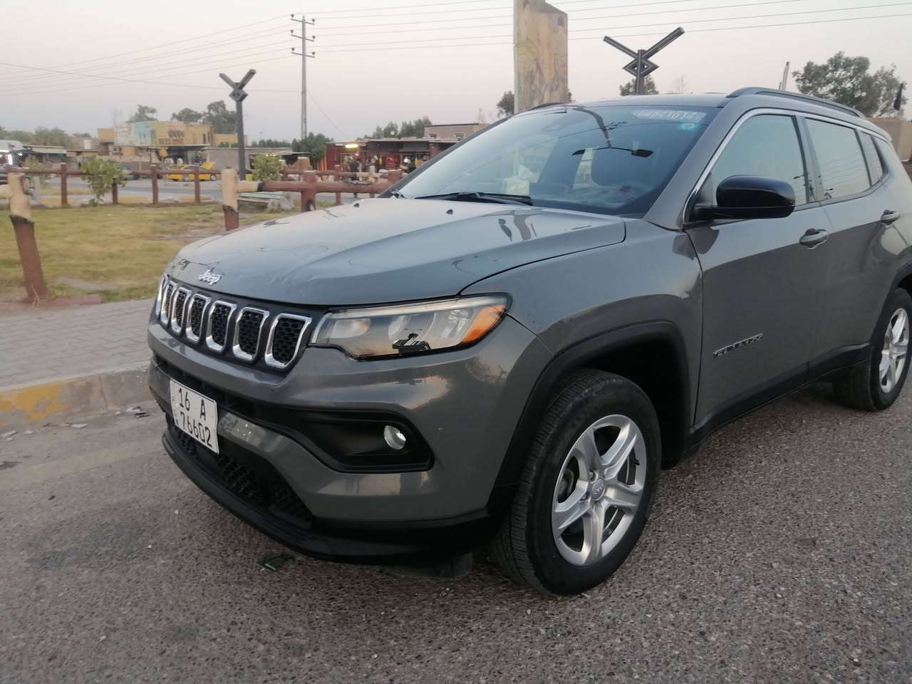 للبيع  2023 Jeep Compass, Latitude

ماشية 14 الاف  

الضرر // كما موضح في الصور مامبدل بيه اي قطعه كلهن مراجعات بارد 

المواصفات

اللون  سمنتي 

محرك 2.0 توربو بقوة (200 حصان)

دفع رباعي  AWD

4 وضعيات قيادة

مساعدة على النزول من المنحدرات

اوتو ستارت

تبريد  قطعتين

بصمة دخول ذكي

هند بريك دكمة

لايت عالي ناصي لد ابيض

شاشة لمس

كامرة خلفية دوار

حساسات خلفية

كشنات جلد 

فول تحكمات استيرن

رادار امامي

رادار جانبي نقط عمياء

المحافظة على المسار

اشاير بلمري

السيارة جاهزة ومابيها نقص.  
السعر : 155وبيه مجال

الرقم :078‪73537649


**إذا كنت صاحب هذا الإعلان وتريد حذفه لأي سبب، رجاءا أرسل رسالة إلى الدعم الفني**