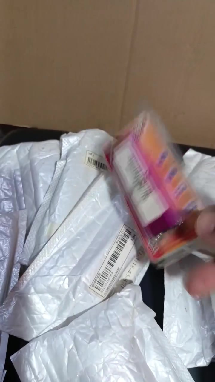 للبيع 8 قطع لي يفيده ينطي سعر


**إذا كنت صاحب هذا الإعلان وتريد حذفه لأي سبب، رجاءا أرسل رسالة إلى الدعم الفني**
