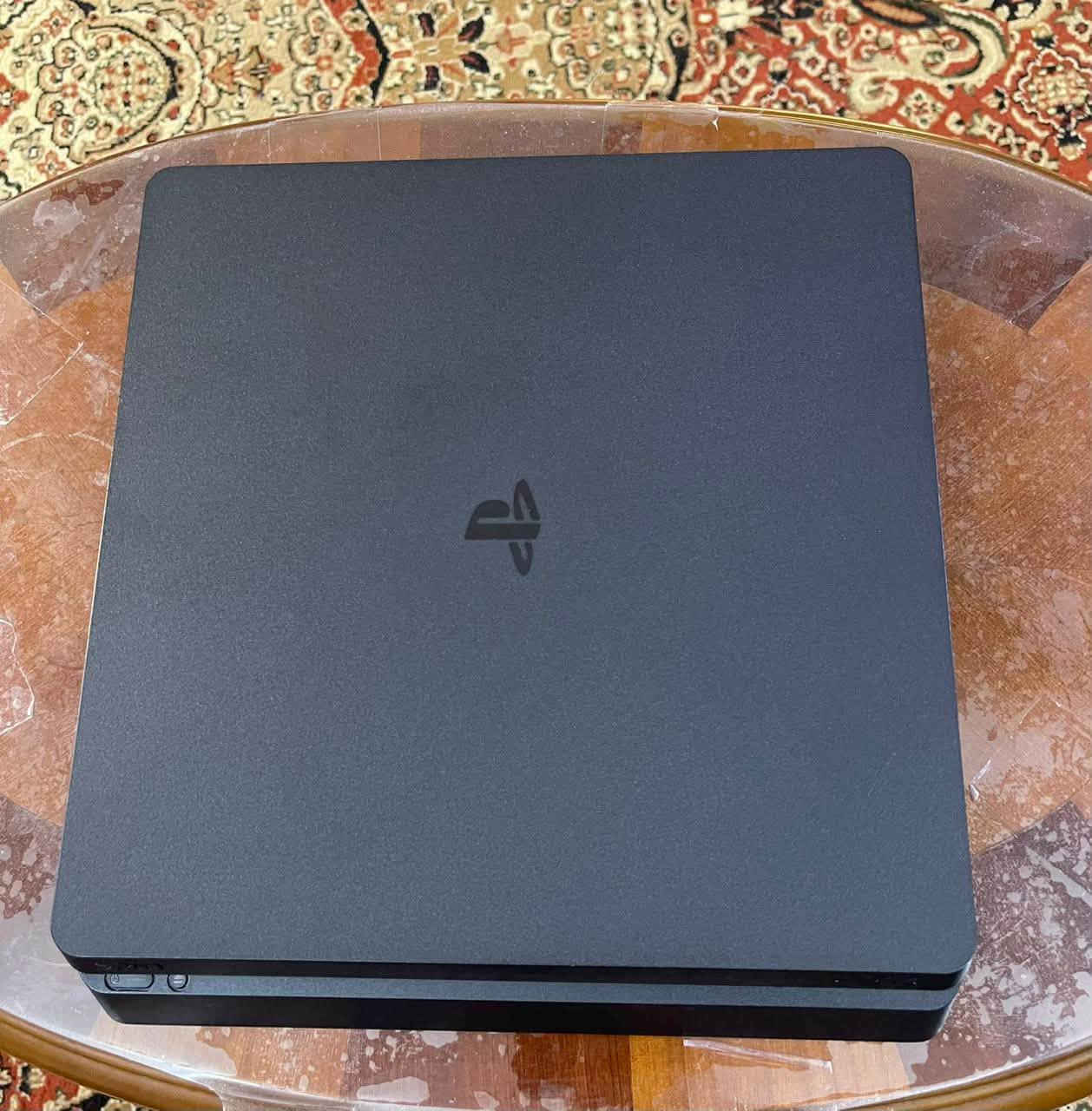 جهاز ps4 جديد الله شاهد ورقيب غير مستعمل المساحه 500
جيجا بايت GB

مع الجوستك الأصلي للجهاز مع MIHD مع حساب ps4جديد يكون بأسم الشخص المشتري مع كيبل التشغيل الخاص بالحهاز وكلشي في الجهاز شغال ونظيف المكان بغداد /حي الجهاد الجهاز مع العلبه الاصليه للتواصل على الرقم أو الواتساب

*********** مع قرص رينبو 6 ،ووج دوك،وفيفا 17

والسعر  300،000 وبي مجال

