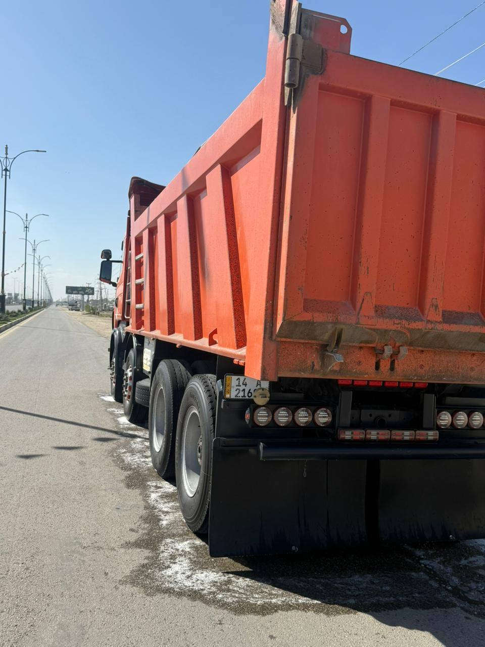 السلام عليكم البيع سكانيا موديل  2006 مكينة8 انجكتر 500 كير 3.3 مجموعة وردة 26 العنوان بغداد النهروان  0782 229 9207/     ***********
