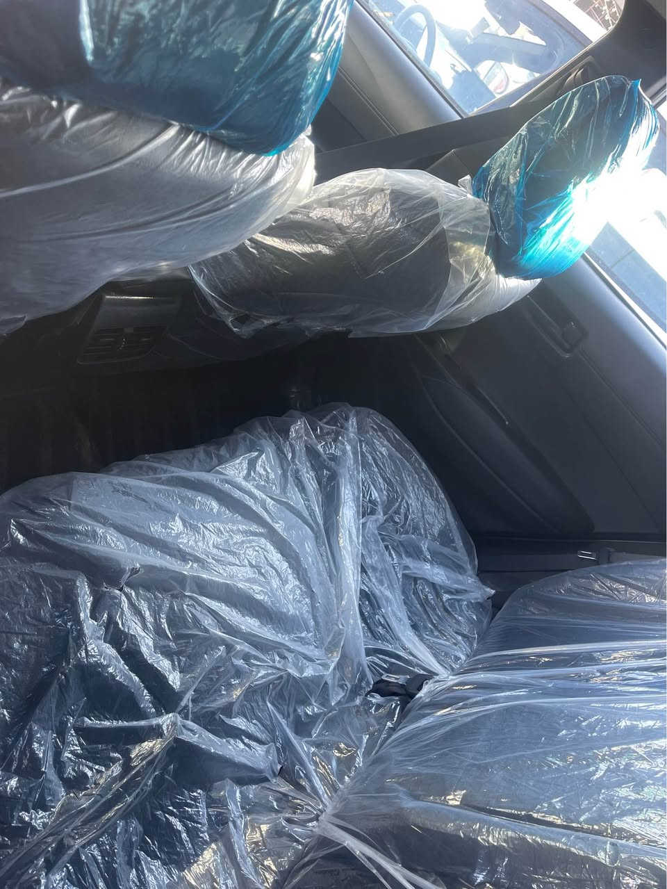 كرولا كروس صينى 
موديل 2025
سه ياره كه هيجى نيه ده عامى لو ده عامى به شه رت 
5000.km روشتيه 
به ناوى خومه سه ياره كه 
ئه گه ر موشته رى تيل بكه *********** أربيل, العراق
