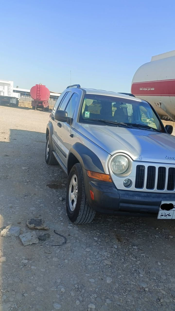 جيب ليبرتي موديل 2007 بدون صبغ بدون ضرر سعر 85 مجال ***********
