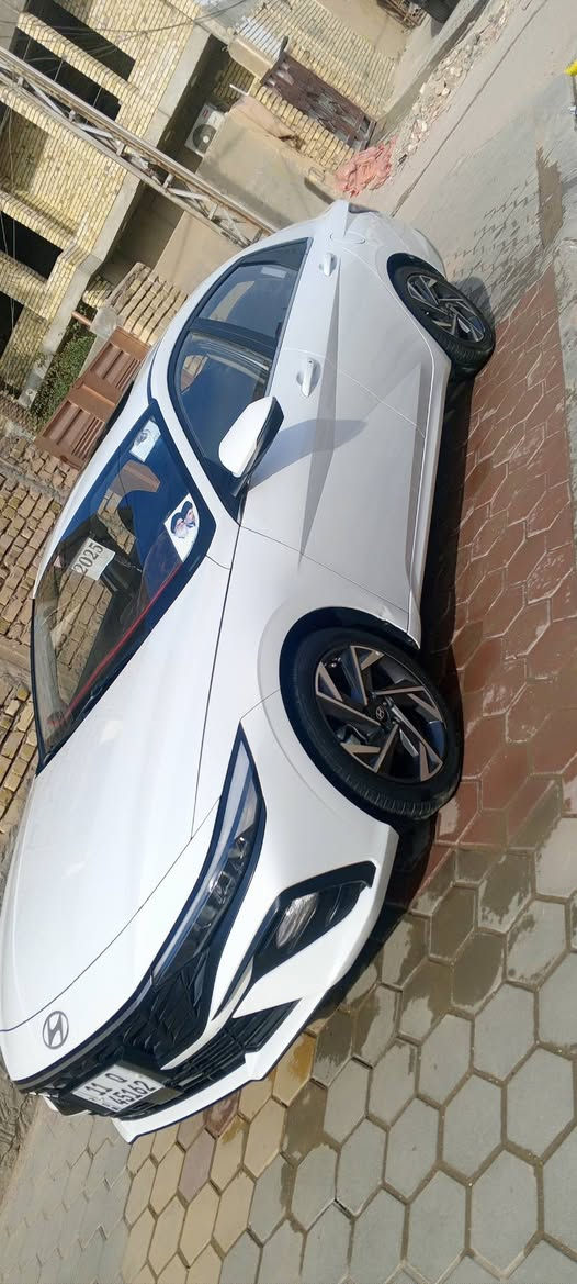 سلام عليكم الانتره وارد خليجي ماشيه 30 موديل 2024 تجميع سياره فول مواصفات بصمتين هاند بريك بصمه اشاير مره شاشه كامره تحكم ستيرن فتحت سقف مكينه 1600 نوزلين كير 8 سرع رقمه بغداد ارقام انكليزي مشروع وطني سياره كفاله عامه الاستفسار عله رقم  ‏ ‏ *********** ‏ مكلف بنشر غير متواجد عله فيس  مكان سياره واسط كوت مركز المدينه دهل اوران, واسط
