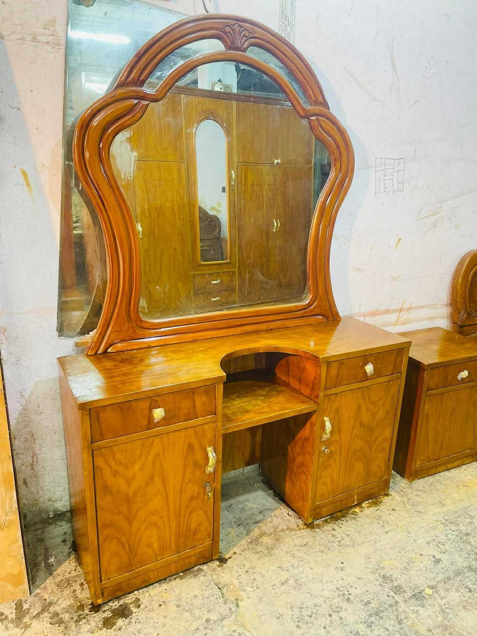 غرفه ام الخمسه صاج سعر ٥٥٠ واصل داخل بغداد 
العنوان بغداد مدينه الصدر


**إذا كنت صاحب هذا الإعلان وتريد حذفه لأي سبب، رجاءا أرسل رسالة إلى الدعم الفني**