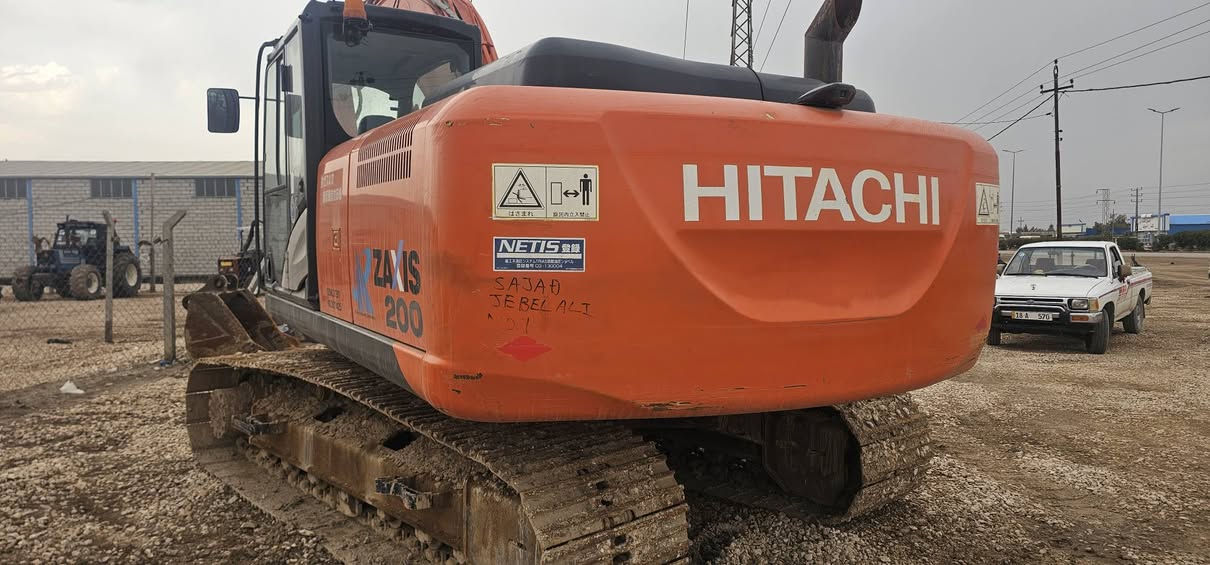 للبيع حفاره هيتاشي  بي فايف موديل 2017 اصل دخول جديد مشتغله 7000 ساعه كفاله عامه العنوان بابل الكفل اتصل وخادمك مكلف بالنشر ***********
***********
