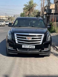 للبيع كاديلاك موديل.2020 فول مواصفات  رقم بغداد  حادث ربع باب سايق  ما...