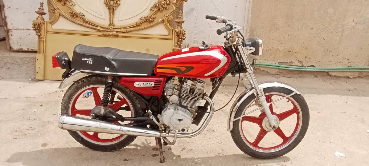 البيع سعر 300 وبيها مجال.        ***********
