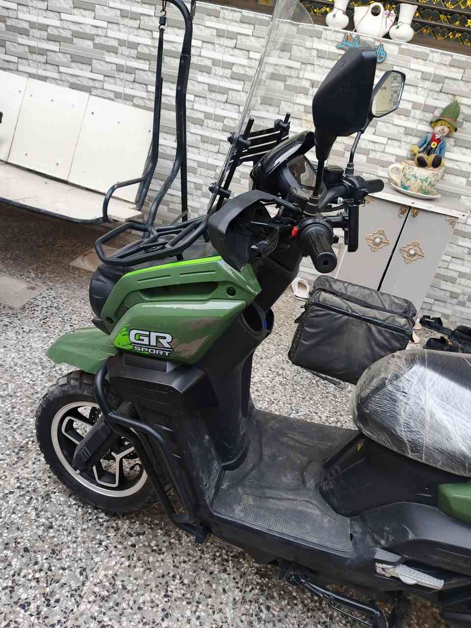 دراجة شحن اباتشي موديل 2025 سرعة ٩٠ بريك دسك امامي خلفي بطاريات جديد تاير جبلي حجم ١٢ الدراجة كلش نظيفة السعر (١١٥٠)(مليون ومية وخمسين) وبيها مجال بسيط ***********
