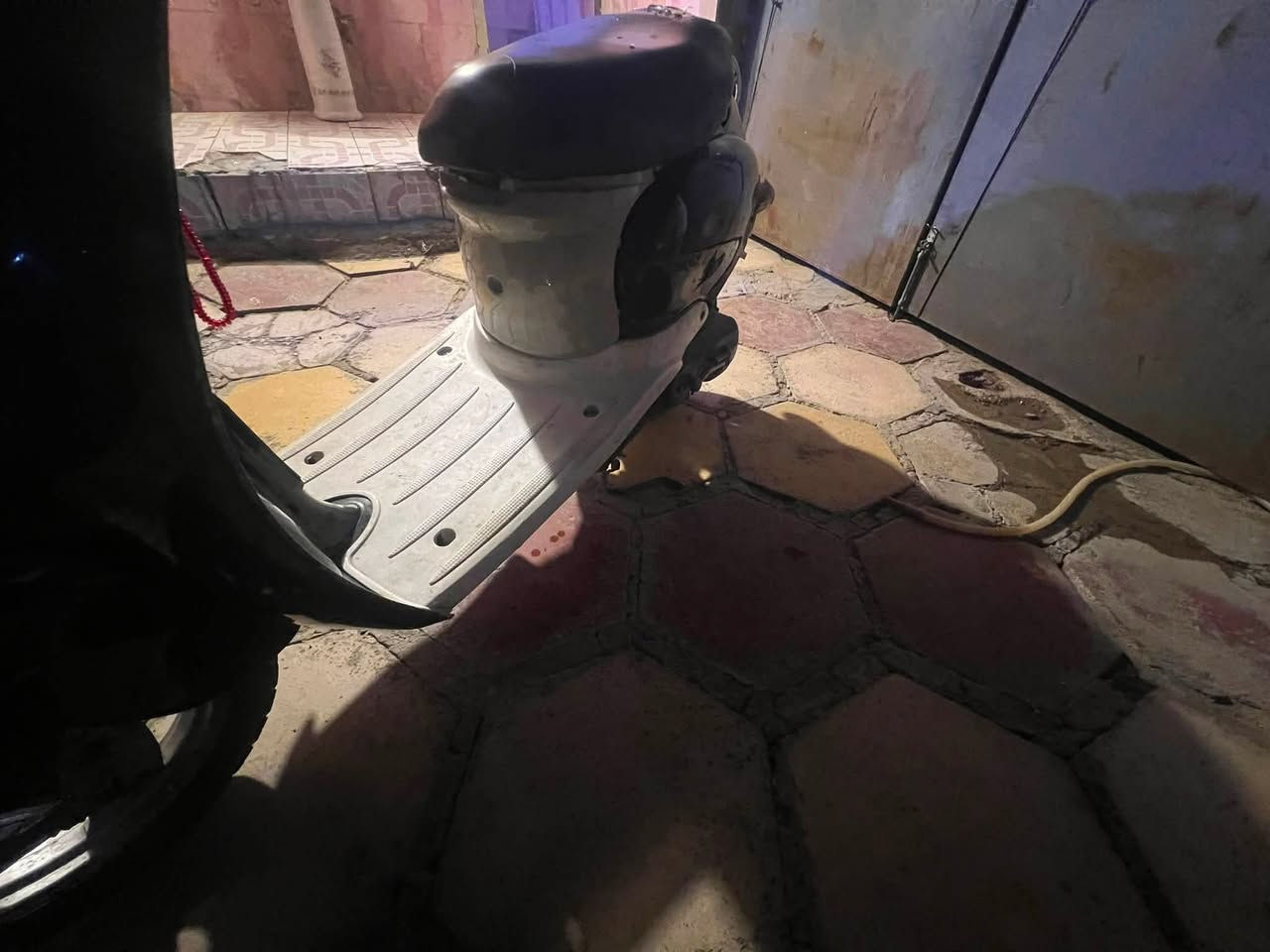 دراجه مصريه البيع خطين كلشي شغال سالف هندر تعال وشوف وطلع تراي وين ما جان أي نقص ماكو وسعر ٣٥٠ بيهة مجال*********** الناصريه
