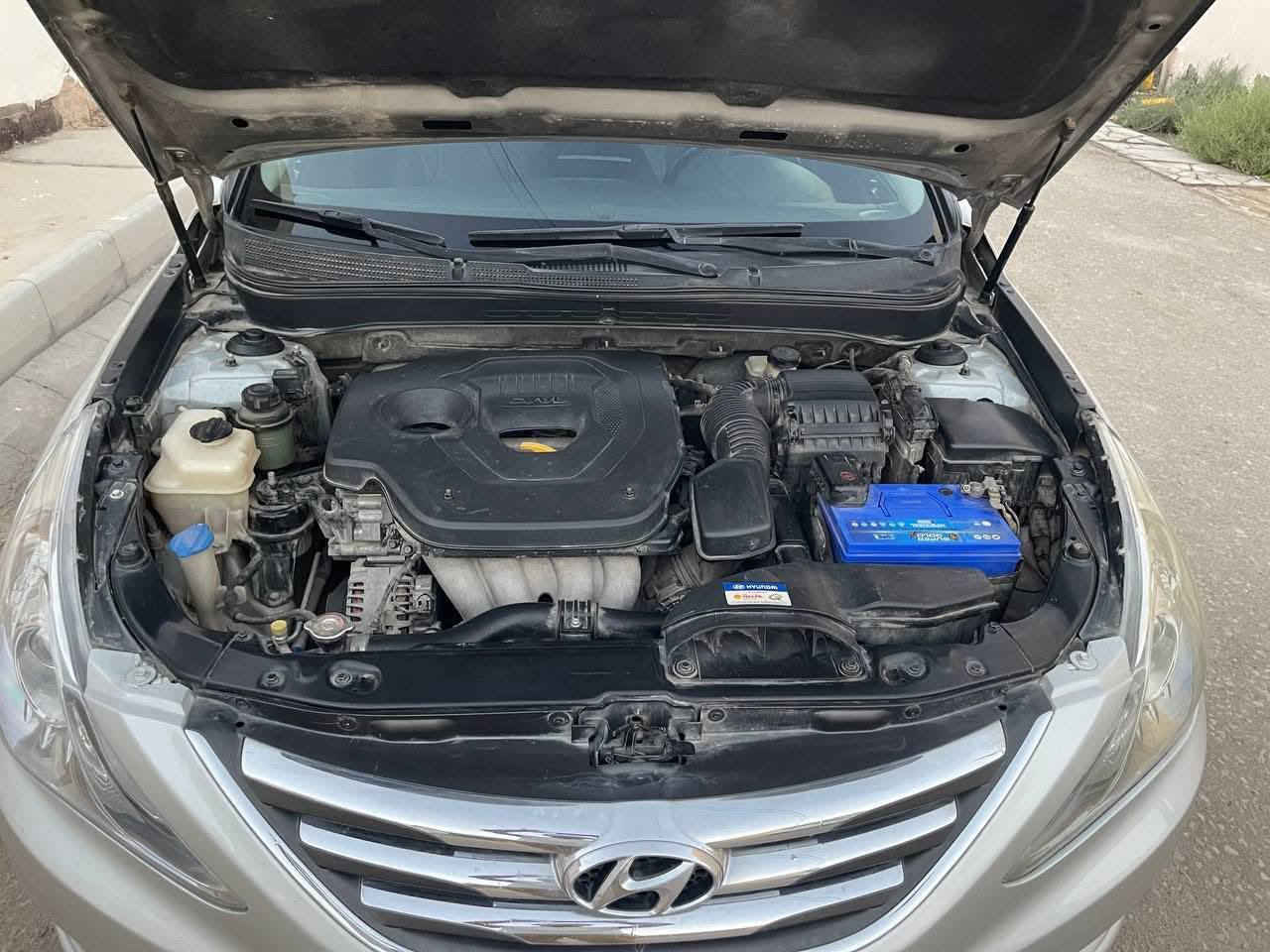 سلام عليكم
سياره سوناتا للبيع مديل 2014
سياره وأرد كوري السياره نضيفه سياره بيه صبغ ثلاث قطع اثر جراد كير ومكينه مكفولات
مواضفات السياره كشنات جلد وشاشه ونضام ترحيب سياره اشاير بل مري  بصمه   لدات نهاريه رقم بغداد الجديد
السياره باسمي 
السعر 115 ورقه وبيه مجال
مكان السياره الناصريه قضاء النصر 
للاستفسار ***********
