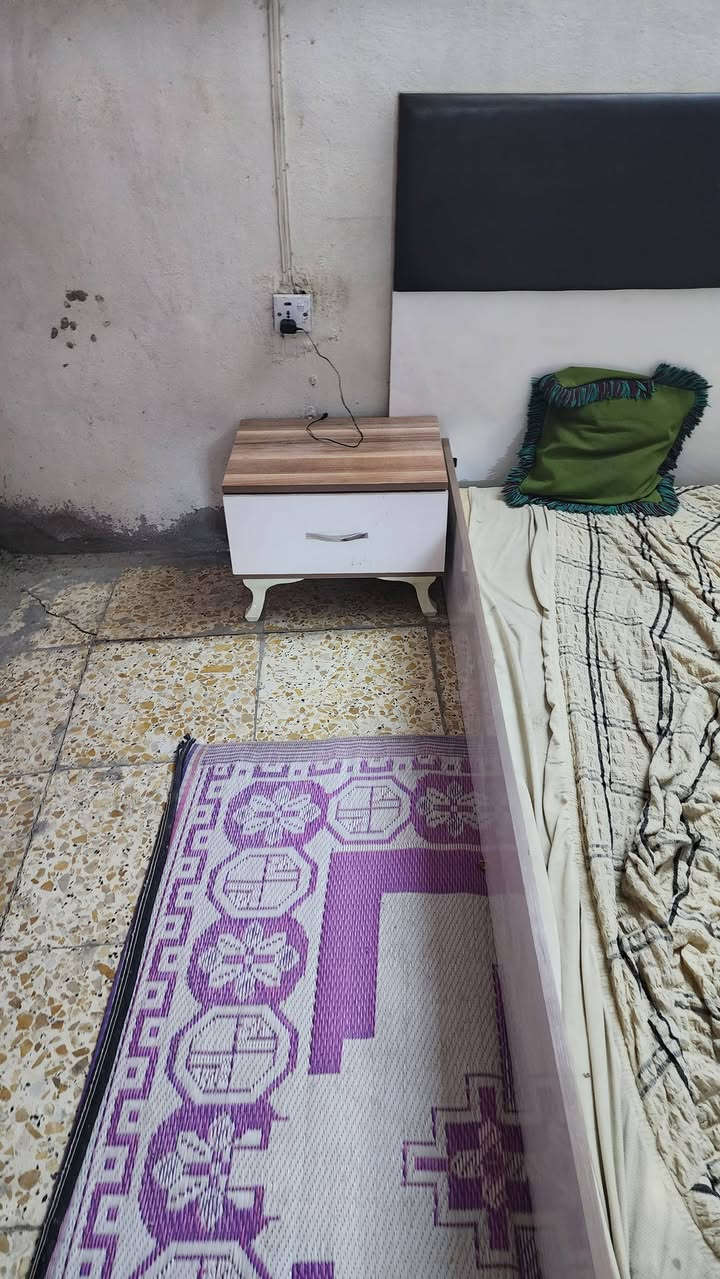 غرفه نوم مستعمل نضيف
مكاني بغداد الحريه
رقمي ***********
