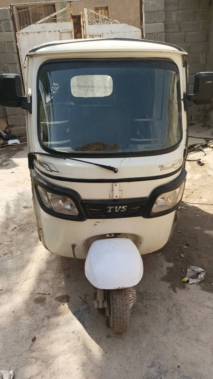 السلام عليكم 
تكتك TVS. موديل 20 محرك مجفت جديد لانقص لاتبخير كلجات جديدة كهربائيات كلها شغالة دوشمة التكتك خير من الله 
 معاملة ترقيم كاملة بصمة وهزة وكلشي كامل واصل تقديق 
السعر 4600 مجال قليل 
***********
