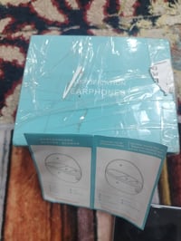 سماعه مضخم ل قليل السمع للي يعانون من قلة السمع للكبار والصغار للتواصل...