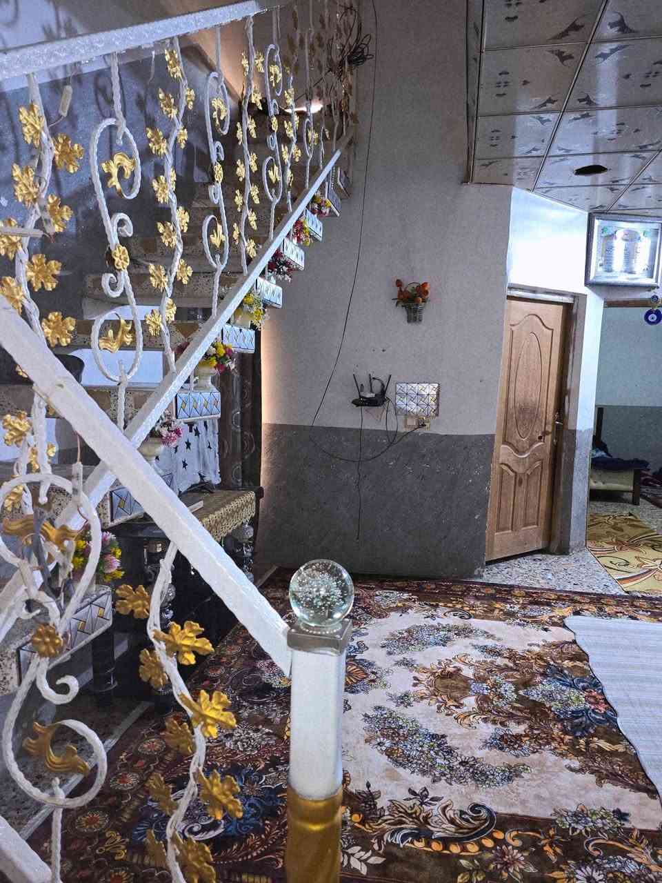 ٢٠٠متر ٤٧مليون. 🏠💰 يحتوي على غرفتين نوم صاله مطبخ صحيات استقبال كاشي بورك سيراميك جاهزة 🛌🛋️ تجعيب وبناء بلوك عكاد 🧱🏗️ يعلو نص متر عن شارع رئيسي 🛣️ عنوان الدار النجف الأشرف كوفه براكيه شارع سيد حبيب قرب حسينيه ابا الفضل ع. 🕌📍 عنوان المكتب الكوفة شارع المعمل قرب شارع المطار القديم مجاور صيدليه بلال مقابل صيدليه زحل جوار شارع سيد حبيب 🏢🗺️
*********** 📞
*********** 📱
