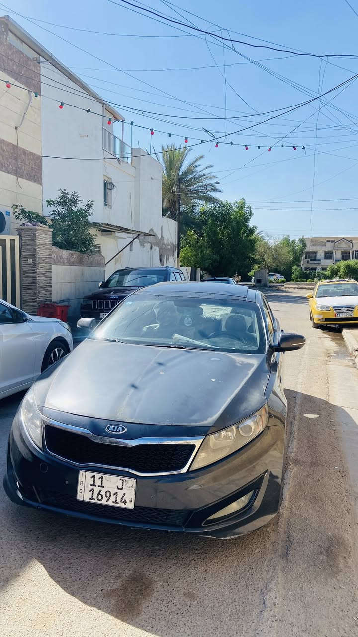 وبتيما 2011 لبيع سياره كفاله من صيغ حادثه من امريكا دعاميه اماميه
بيها طخه بل جاملغ الخلفي بعدني مامسوي 
موصفات السياره vip
بنوراما
تبريد تفئه كشنات اربعتهن
كشن كهرباء 
هيتر استيرن
بصمه تشغيل 
تبريد قطعتين
رقم بغداد بسمي 
مكاني بغداد البياع 
رايدها 102 وبيها مجال
***********
