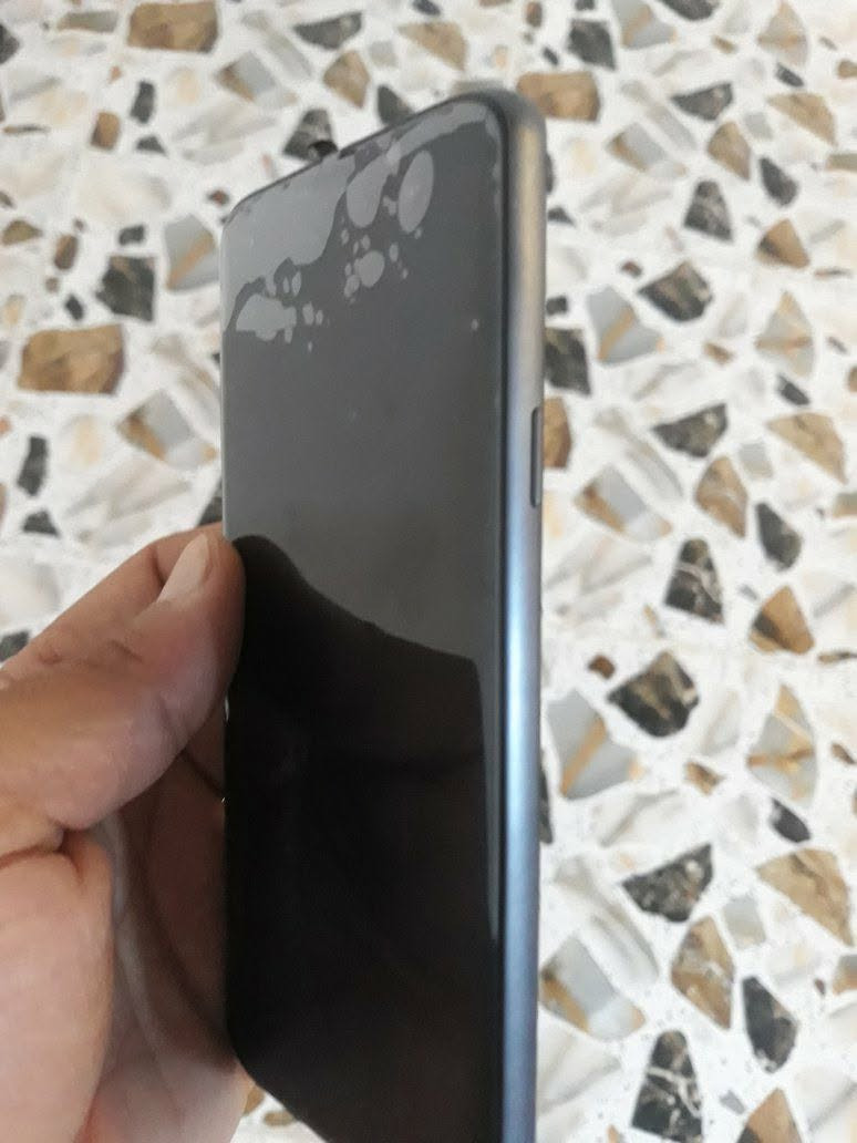 للبيع ثلث شاشات اكسبيريا وشاشه مال s9بلص الشراي يدفع سعر وياخذهن وحده من الشاشات الي بيها ظهر حته بطاريتها وياها


**إذا كنت صاحب هذا الإعلان وتريد حذفه لأي سبب، رجاءا أرسل رسالة إلى الدعم الفني**