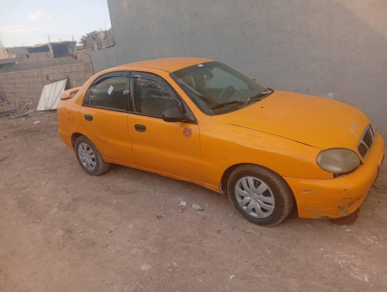 دايو موديل 98 سياره حلوه ونظيفه صاحب شرعي موجود تريد تحويل تريد وكاله محرك وقير شرط محرك طبخ اسود سعر 20 وبيها مجال السياره جاهزه كهربائيات كل كل الكهربائيات شغاله ***********
