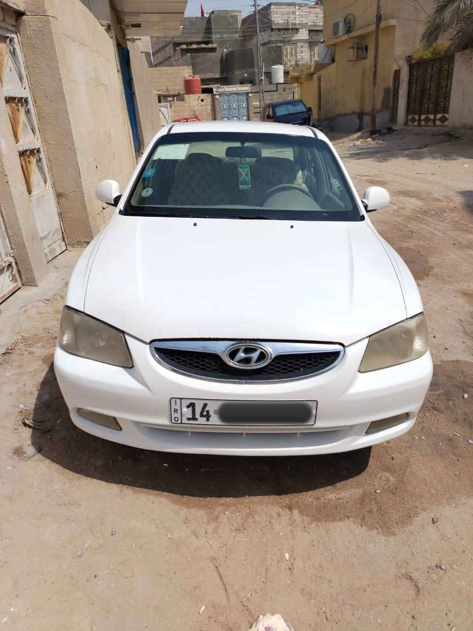 السلام عليك من رخصة الادمن هونداي فيرنا موديل 2011مصبوقه جماليه بسمي سنويه لل27 هزه جديده رقم دولي بصره سياره جاهزة حداده كهرباء تبريد گير  محرك  مكان البصره الزبير تلفون ***********  سعر 66
