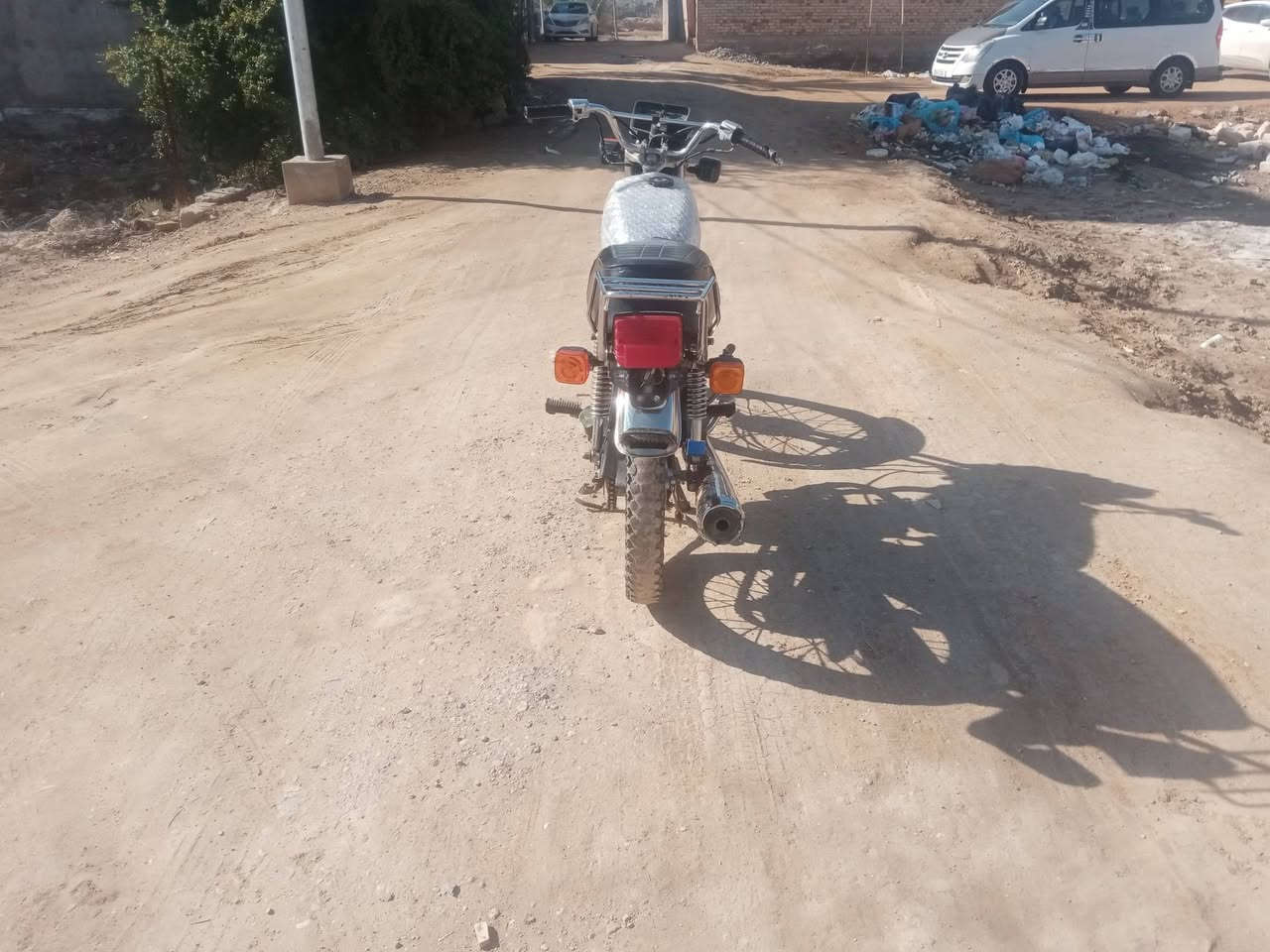 السلام عليكم دراجة 4كير ارشة نضيفة كهربائيات شغالة السعر 350 أو مراوس دايون 
 مكاني كربلاء حي الحوراء رقم التليفون ***********
