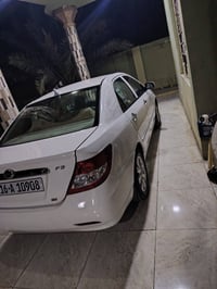 بيوايدي أف 3 • ٢٠١٢ • ١٤٠ الف