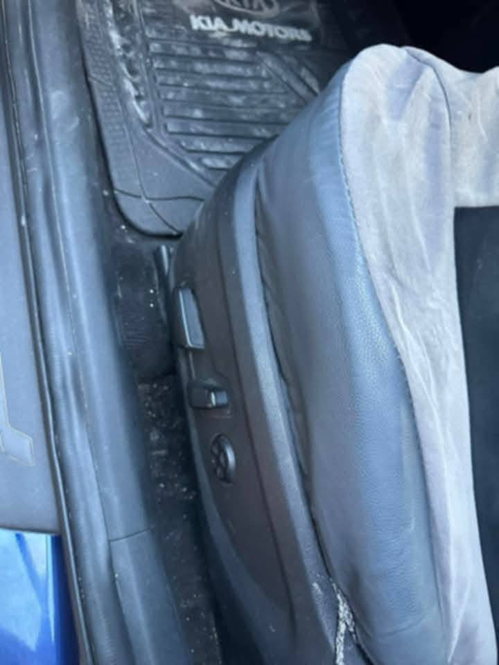 السلام عليكم اوبتيما للبيع موديل 2018 امريكي فول مواصفات SX مكينه تيربو رقم سليمانيه دولي بيها ٤ قطع صبغ سياره حلوه ونضيفه مكان كوت السعر ١٠٩ ورقه ***********
