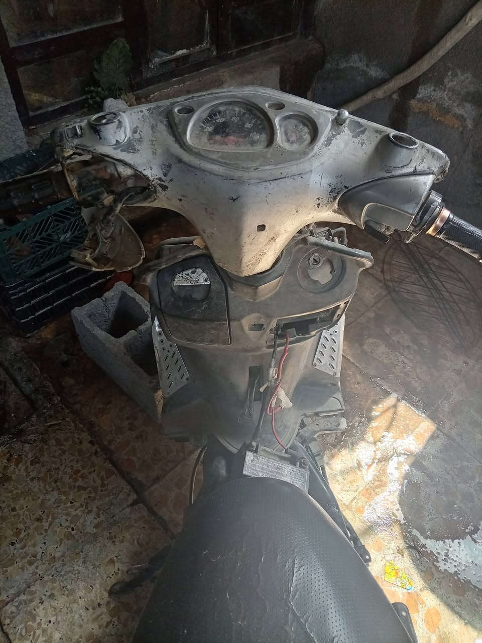 عندي دراجه ناريه طافيه
كوم حديد
م ***********
العنوان حسينيه الراشدي
