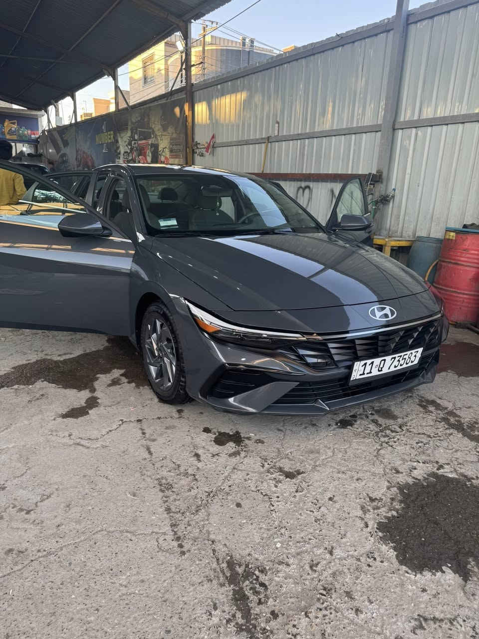 هونداي النترا 2024
دخول جديد شهر 11 ومرقم بغداد ماشيه 38 الف
لون رصاصي حادثها سطحي واضح بالصور

المواصفات.....
فتحة سقف
تشغيل عن بعد
رادار امامي
كامره دواره
تحديد مسار 
3 وضعيات قياده
شاشه تدعم الكاربلي
توقف ذاتي 
تدفئة بالكشنات

السعر المطلوب 180 وبيها مجال حك الجية
السياره استخدام قليل / موجودة في بغداد الرصافه
للاستفسار 
***********
