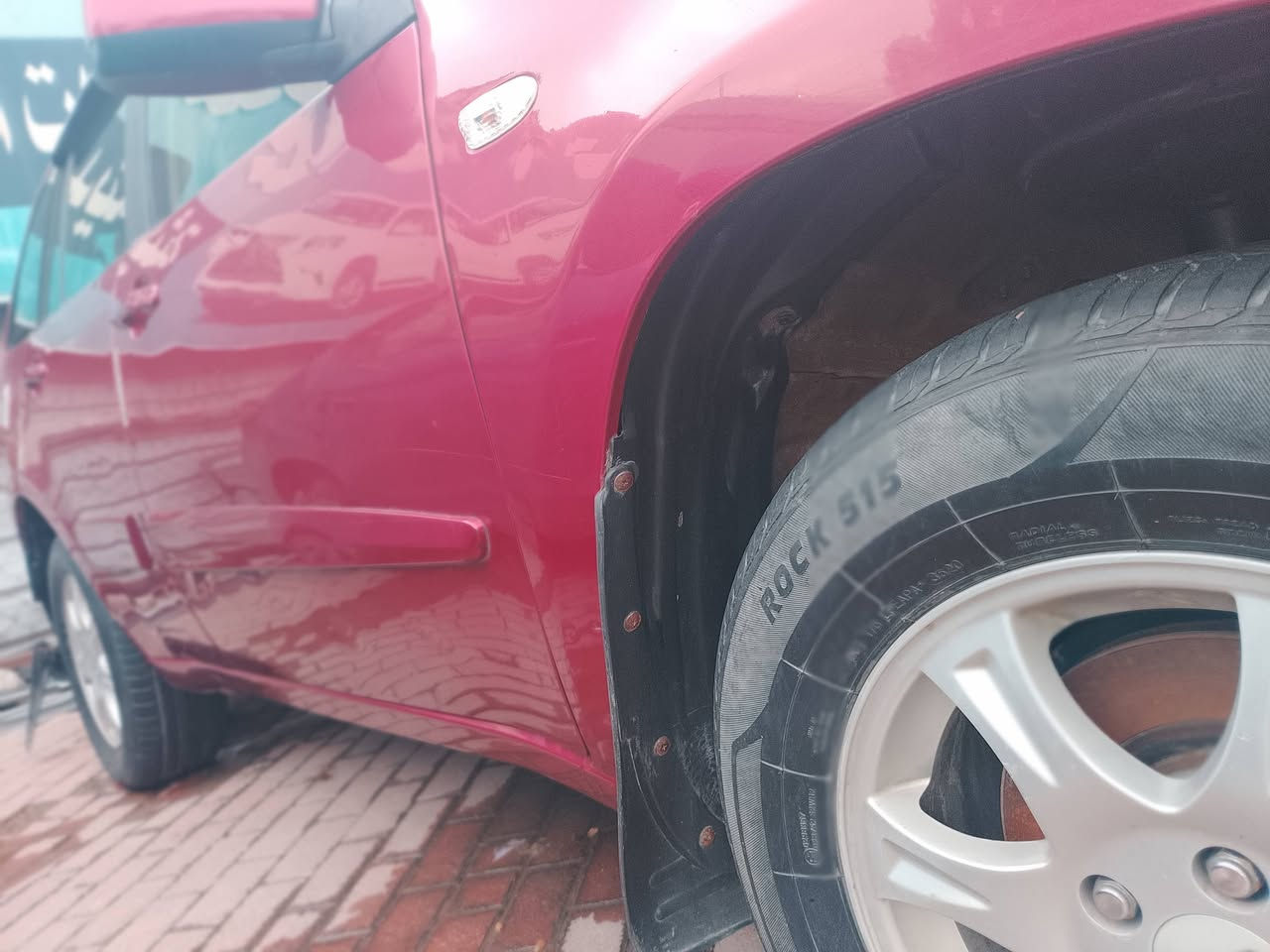 السلام عليكم 
تيكو موديل 13 
مكفول من الضرب لا تبديل 
كير محرك تبريد مكينه كفاله عامه بلادي 
تخم تاير شواصي مكفولات بلادي 
دوخل نظيفه سياره حلو معنا الكمله بل عافيه ياخذها 
شلش
كأمر خلفي 
فتحه 
ماشيه سياره 144
سعار سياره 65بي مجال حك جيتك العمله 
العنوان السياره بغداد الحبيبيه نتصل تدلل على رقم 
***********
