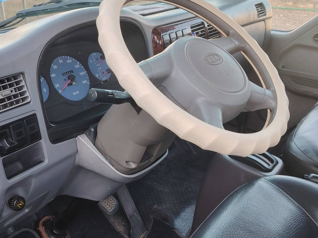 كيه بزون اوتماتيك للبيع نضيفه لوك وجاهزه شاصي ما مگصوص كفاله السعر 55 وبيها مجال شويه
***********
