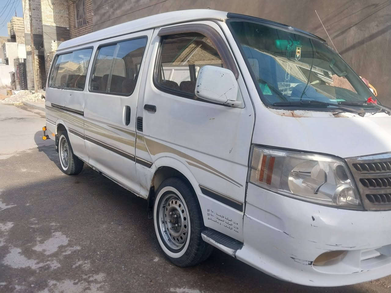 سلام عليكم فتون موديل ٩سياره جاهزة مكينه كير اكسن كاردن تخم تاير كله جديد سياره خير من الله كهرباء كله ابلادي رقمها كربلاء رقم انكليزي رقم الشاصي شعار ومثكور بل سنوي سياره مصفره من كلشي بغداد مدينة الصدر رقم *********** ما متواجد عل فيس اشراي يتصل واني خادم
