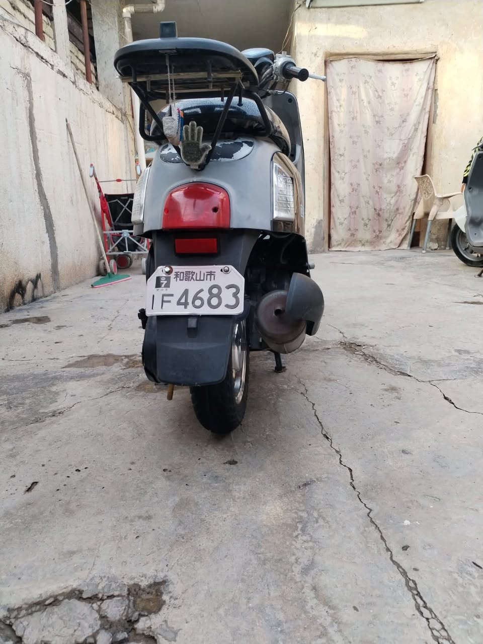 بوليسي للبيع دراجه شلعه ومعدل فول نضيفه كلش مابيهه اي نقص شغل وطلع اب اي وكت دراجه مكفوله من كلشي مكان الزعفراني رقمي *********** خاص موجود
