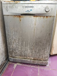 غساله صحون فيروجيد للبيع ب100 الف للاستفسار الاتصال على الرقم 07770079...