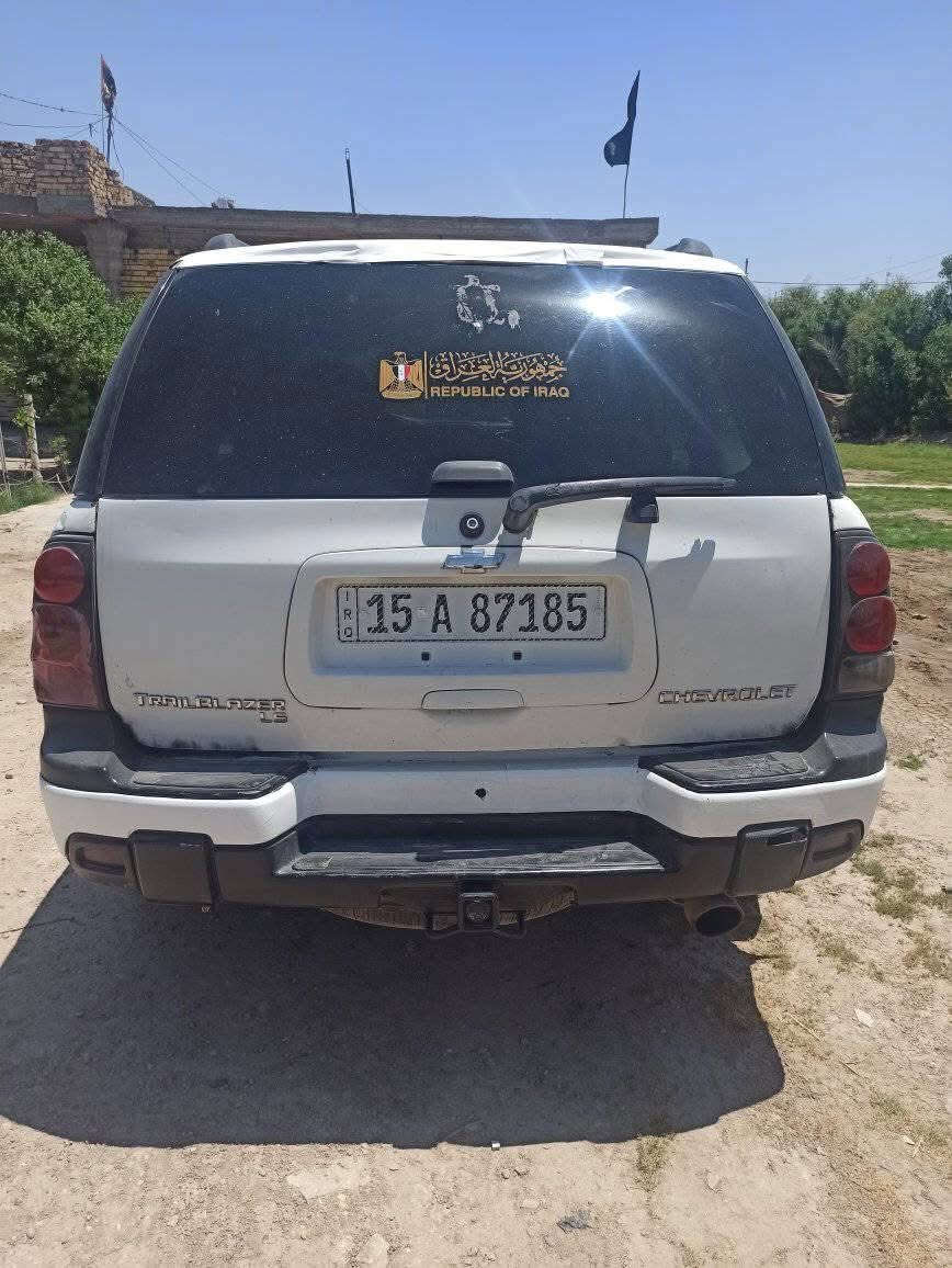 سلام عليكم بلايزر 5راكب رقم انكليزي محور مكينه وكير فيفيتي مكفوله كشر بيه تكحيلات بسيطه داخله هزه جديده غرفه نظيفه حداديه نظيفه اذا اكو مراوس ب النتره حتلو متجايه حتلو بيه حادث قوي ومعمره


**إذا كنت صاحب هذا الإعلان وتريد حذفه لأي سبب، رجاءا أرسل رسالة إلى الدعم الفني**