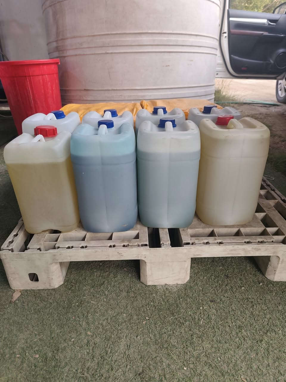 سلام عليكم عدنا (زاهي) من معملنا وايضا (دوسات ارضيه للسيارات) موجود توصيل الاتصال ع الرقم / ‏‪0771 287 0642‬‏ واتساب
