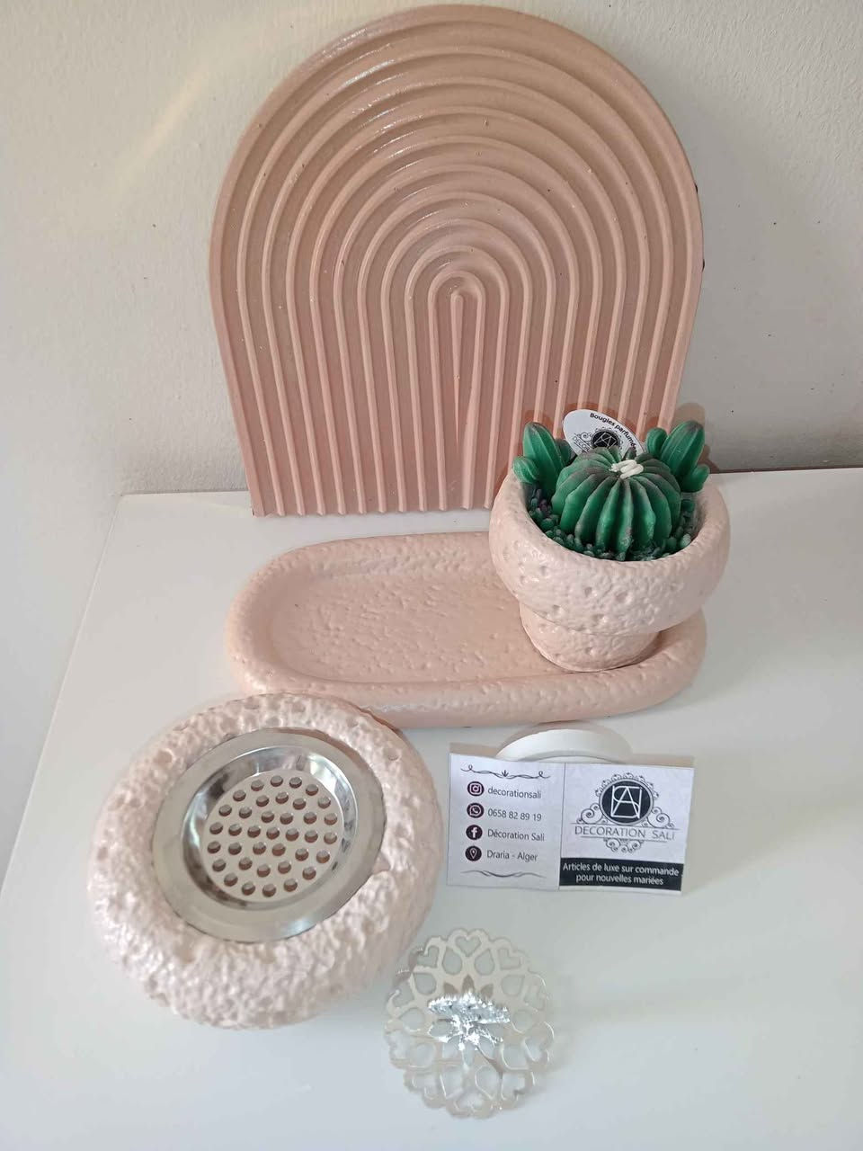 Un nouveau modèle de bakhara avec bougie parfumée cactus pour décorer vos bureaux ou votre chambre avec un pot oval bougie parfumée cactus الجزائر, بئر مراد رايس


**إذا كنت صاحب هذا الإعلان وتريد حذفه لأي سبب، رجاءا أرسل رسالة إلى الدعم الفني**
