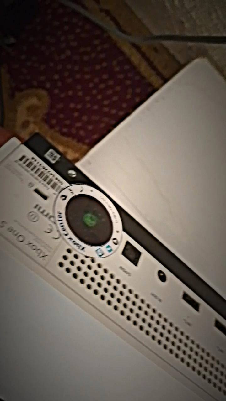 للبيع اكس بوكس وان اس نص تيرا لوك ستيكر يجي ويا شهرين شتراك التمتت وحساب  و كامل ملحقاته +شاشه حجم 32


**إذا كنت صاحب هذا الإعلان وتريد حذفه لأي سبب، رجاءا أرسل رسالة إلى الدعم الفني**