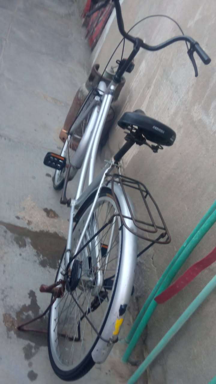 اسلام عليكم باسكل للبيع الباسكل ياباني كلشي ماعايزه السعر ٩٥ وبي مجال مكاني الحله القاسم عندك مراوس همين


**إذا كنت صاحب هذا الإعلان وتريد حذفه لأي سبب، رجاءا أرسل رسالة إلى الدعم الفني**