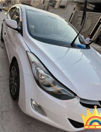 النترا ٢٠١٤ للبيع فول مواصفات عدا بصمة ماشية تقريبا ١٧٨ الف السيارة بس...