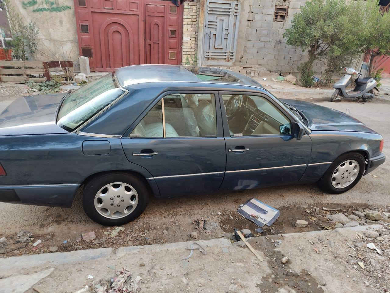 مارسدس بيبي شبح مديل 92 قواعد دبلات بلاد مكينه خراطيم 6سلندر320 رقم كربلاء مكان سياره كربلاء حي العامل سوق لاخير رقم تلفون *********** كربلاء, العراق
