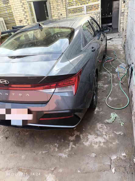 سيارة النترا للبيع موديل 2025 وارد امريكي سيارة جاهز من كلشي حادثها فقط الجاملغ  اليمنى سيارة احلى من الصور
***********

***********
