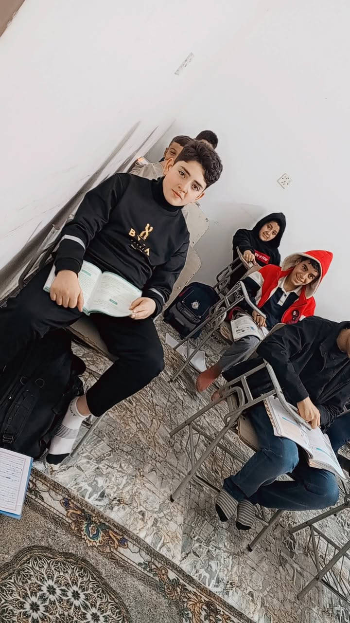 بسم الله الرحمن الرحيم 
يعلن معهد الغرير للتدريس الخصوصي
عرض خاص لطلاب السادس الاعدادي بفرعيه العلمي والادبي 
بمناسبة قرب امتحانات نص السنه إستقبل طلاب بأسعار تنافسية 
الانكليزي 150 الف
العربي 150 الف
الرياضيات 150 الف
الفيزياء 150 الف
الكيمياء 150 الف
اقتصاد 150 الف 
احياء 150 الف
العنوان نهاية حي اور السده الغرير النزله الاولى فوق دلاليه الغرير 
للاستفسار الاتصال على الرقم 
***********
