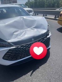 سيارتي تعرضت إلى حادث عارضها للبيع ع وضعها السياره ضربتها خفيفه ما واص...