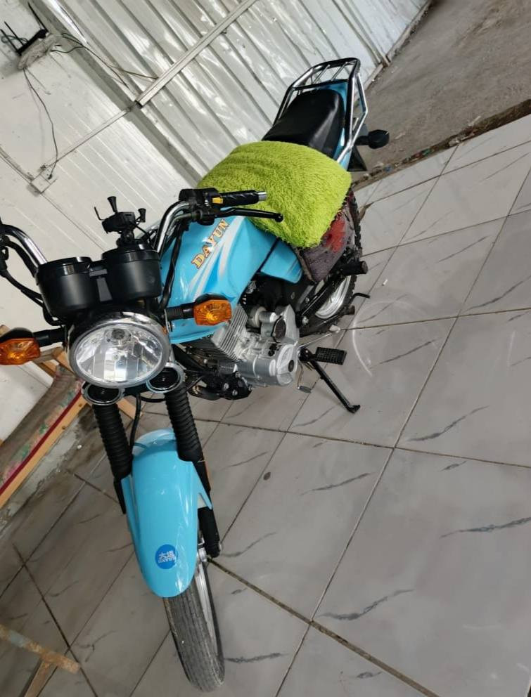 عمي السلام عليكم وعليكم السلام دايون عضم 22اصولي  دراجه خير من الله
الدراجه ما نقصها كلشي مكفوله كفاله عمامه من الجاملغ الجاملغ مال جناي والنضافه شوفت عينك مكلف بلنشر هذا رقم راعيها ***********
