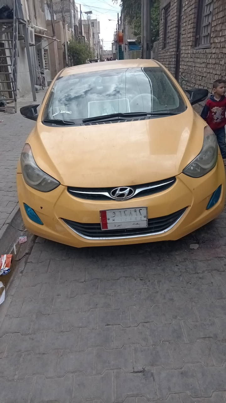 للبيع 2013 مكفولة شواصي ولغود وضربه باب خلفي سايق ليبل واحد وارد امريكي بيها مكينة 2016 سعرها 103 مكاني بغداد ***********
