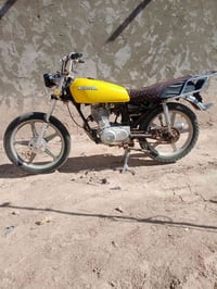 موتوسيكل ٢٠١٧ • ازرق • اوراق اصلية