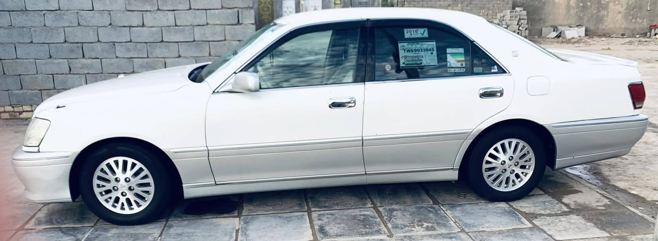 ملكه موديل 2002 سياره جديده مال جناي كير مكينه كفاله حداديه جديده كهربائيات كله شغال رقم انكليزي بأسمي تحويل مباشر مكان ذي قار ***********
